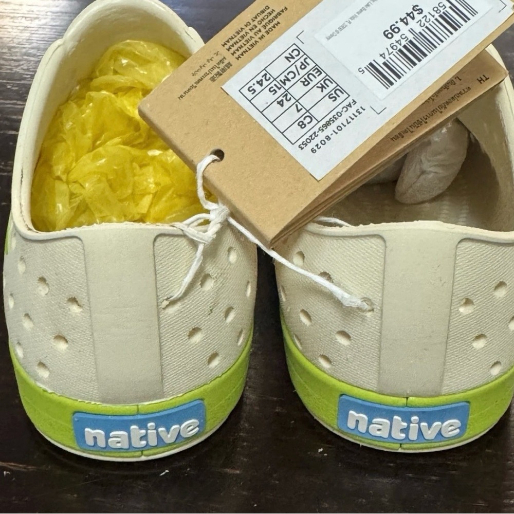 Native Kids Sneakers - Lime Green and Cream - Picture 3 of 5
